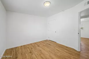 2242 W Calle Comodo, Tucson, AZ 85705 - Photo 28