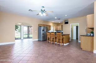 7405S S Land Grant Rd, Hereford, AZ 85615 - Photo 10