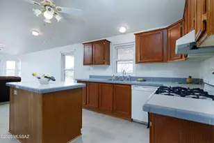 4285 S La Donna Ln, Sierra Vista, AZ 85650 - Photo 6