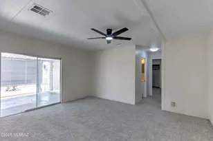278 W Mora Dr, Green Valley, AZ 85614 - Photo 6