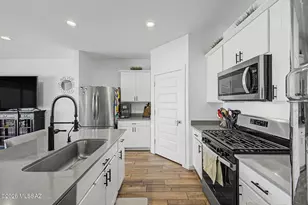 520 W Lexington St, Vail, AZ 85641 - Photo 18