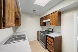 138 W District St, Tucson, AZ 85714 - Photo 36