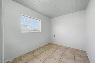 138 W District St, Tucson, AZ 85714 - Photo 24