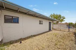 138 W District St, Tucson, AZ 85714 - Photo 32
