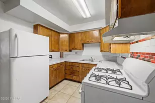 138 W District St, Tucson, AZ 85714 - Photo 8