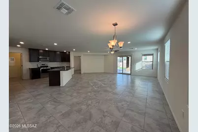 8536 W Amazilia Place, Tucson, AZ 85757 - Photo 10