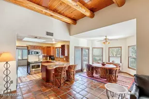 1366 E Cottonwood Ln, Huachuca City, AZ 85616 - Photo 10