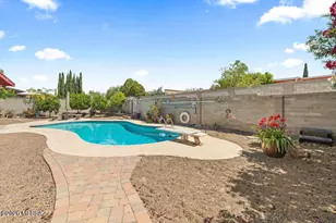 2201 S Hearthstone Ave, Tucson, AZ 85710 - Photo 34