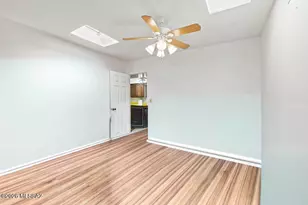 2201 S Hearthstone Ave, Tucson, AZ 85710 - Photo 8