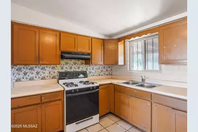 2001 S 3rd Avenue, Tucson, AZ 85713 - Photo 30