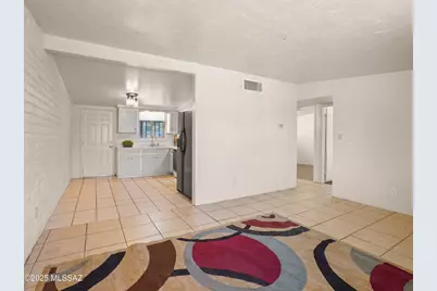 2001 S 3rd Avenue, Tucson, AZ 85713 - Photo 10