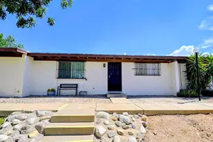 7477 E Desert Spring Dr, Tucson, AZ 85730 - Photo 2