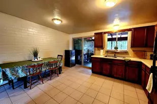 7477 E Desert Spring Dr, Tucson, AZ 85730 - Photo 8