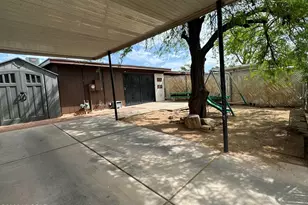 7477 E Desert Spring Dr, Tucson, AZ 85730 - Photo 14