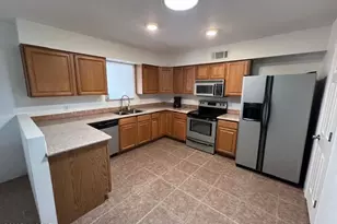 132 E La Espina, Green Valley, AZ 85614 - Photo 10