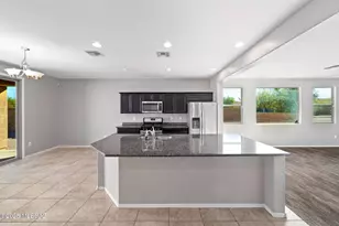 6623 E Via Jardin Verde, Tucson, AZ 85756 - Photo 12