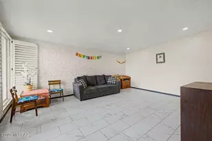 9750 E Citadel Pl, Tucson, AZ 85748 - Photo 12