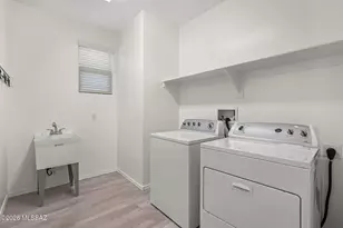 8608 N Western Juniper Terrace, Tucson, AZ 85743 - Photo 32