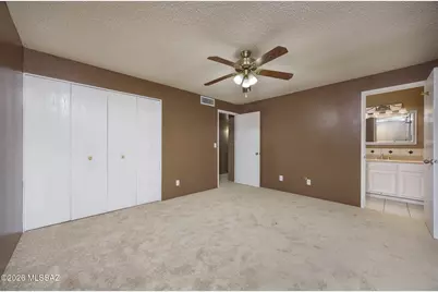 1035 N Evergreen Drive, Oracle, AZ 85623 - Photo 6