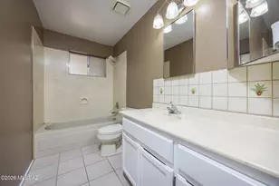1035 N Evergreen Dr, Oracle, AZ 85623 - Photo 10
