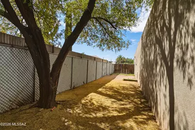 5203 E 18th Street, Tucson, AZ 85711 - Photo 36