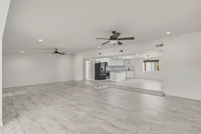 5203 E 18th Street, Tucson, AZ 85711 - Photo 14