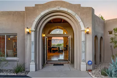 1641 N Coral Bells Drive, Tucson, AZ 85745 - Photo 2