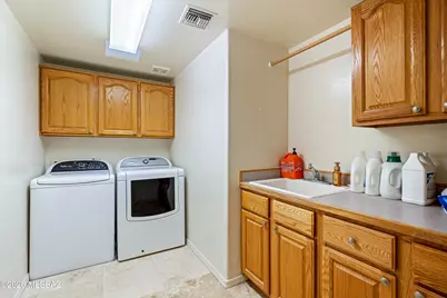 1641 N Coral Bells Drive, Tucson, AZ 85745 - Photo 36