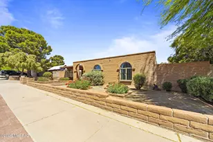 2942 W Vermont St, Tucson, AZ 85746 - Photo 2