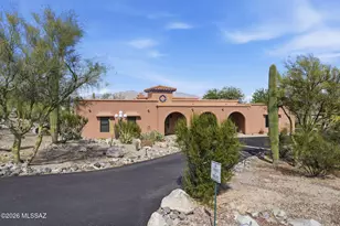 5140 N Amapola Pl, Tucson, AZ 85745 - Photo 2