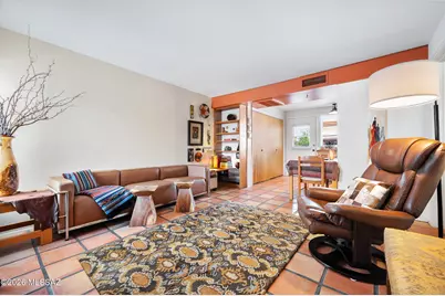 317 S Paseo Quinta #C, Green Valley, AZ 85614 - Photo 4