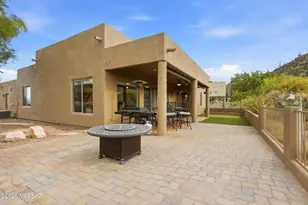 1362 S Lost Starr Dr, Tucson, AZ 85745 - Photo 30