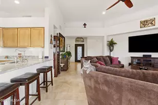 1362 S Lost Starr Dr, Tucson, AZ 85745 - Photo 8
