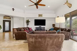 1362 S Lost Starr Dr, Tucson, AZ 85745 - Photo 16