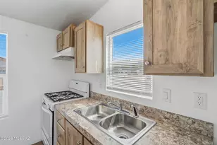 4661 N Camino Feliz, Tucson, AZ 85705 - Photo 18