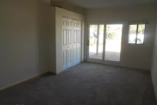 215 N Klassen Ct, Pearce, AZ 85625 - Photo 14