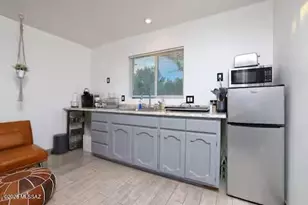2039 E 8th St, Tucson, AZ 85719 - Photo 4