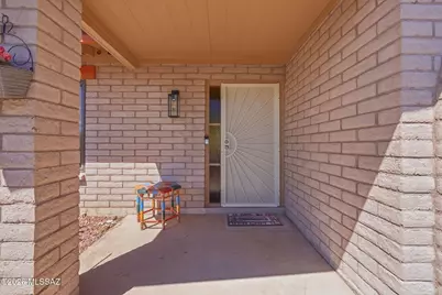 6745 N Quartzite Canyon Place, Tucson, AZ 85718 - Photo 2