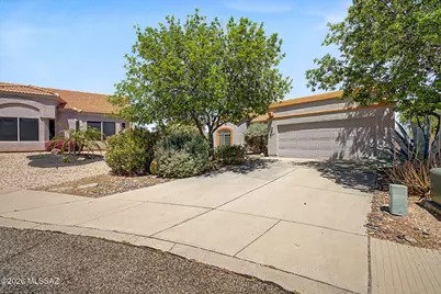 160 S Hampton Hill Court, Tucson, AZ 85748 - Photo 2