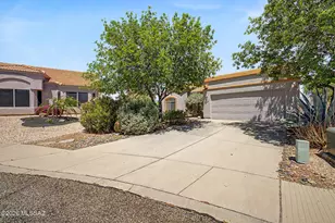 160 S Hampton Hill Ct, Tucson, AZ 85748 - Photo 2