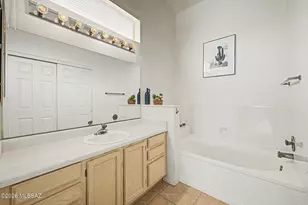 160 S Hampton Hill Ct, Tucson, AZ 85748 - Photo 20