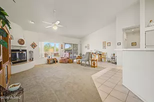 160 S Hampton Hill Ct, Tucson, AZ 85748 - Photo 6