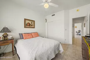 160 S Hampton Hill Ct, Tucson, AZ 85748 - Photo 24