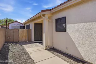 1921 N Placita Santa Rita, Green Valley, AZ 85614 - Photo 4