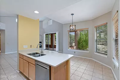13823 E Langtry Lane, Tucson, AZ 85747 - Photo 18