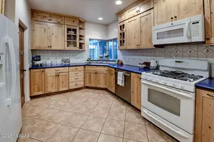 1330 E Linden St, Tucson, AZ 85719 - Photo 10