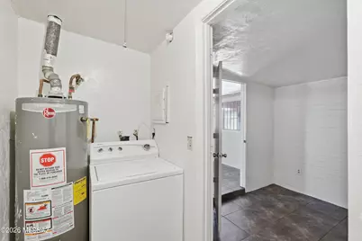 1808 W Caravelle Road, Tucson, AZ 85713 - Photo 32