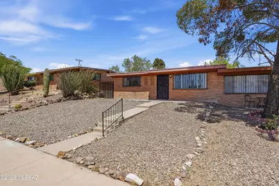 1808 W Caravelle Road, Tucson, AZ 85713 - Photo 2