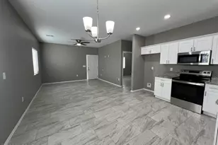 43 W Lester St, Tucson, AZ 85705 - Photo 14