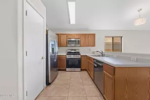 675 S Painted River Way, Vail, AZ 85641 - Photo 12